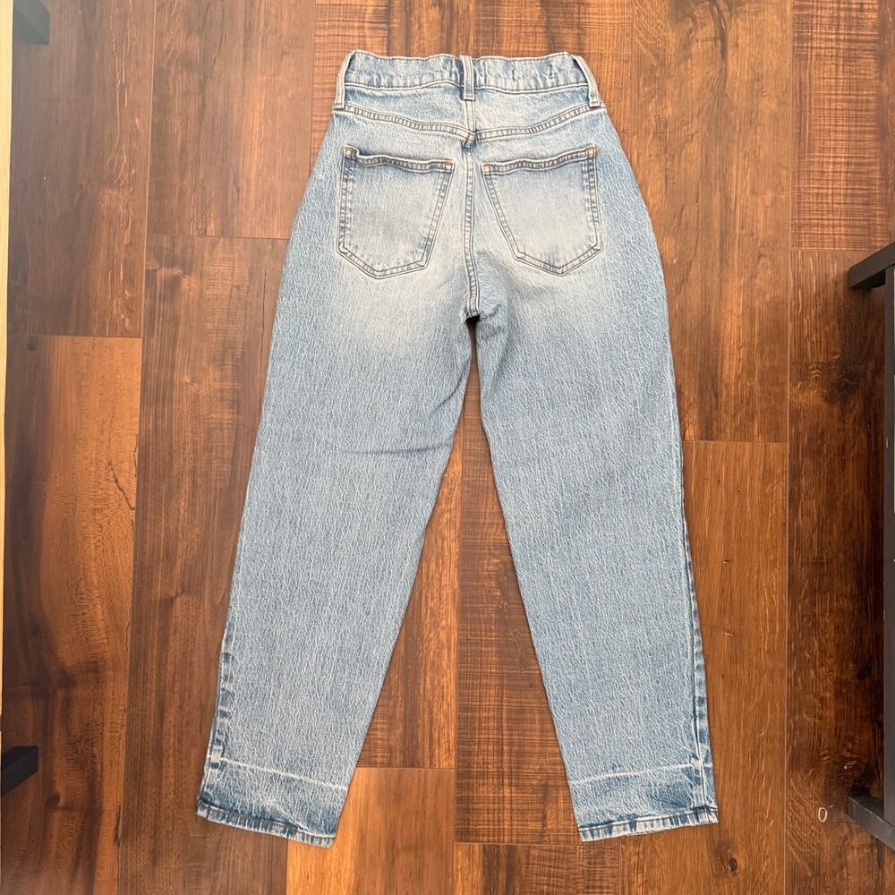 Universal Thread Vintage Straight Denim Blue Jeans - 00/24 - Picture 3 of 5
